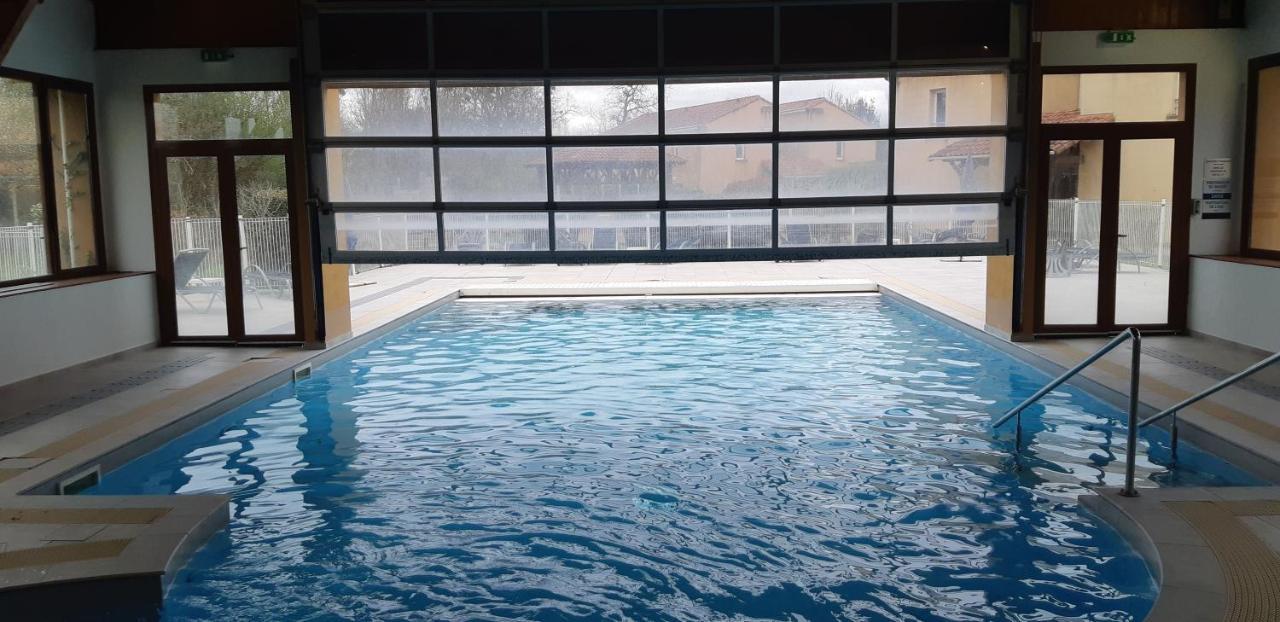 Charmant Logement Avec Piscine Bergerac Extérieur photo